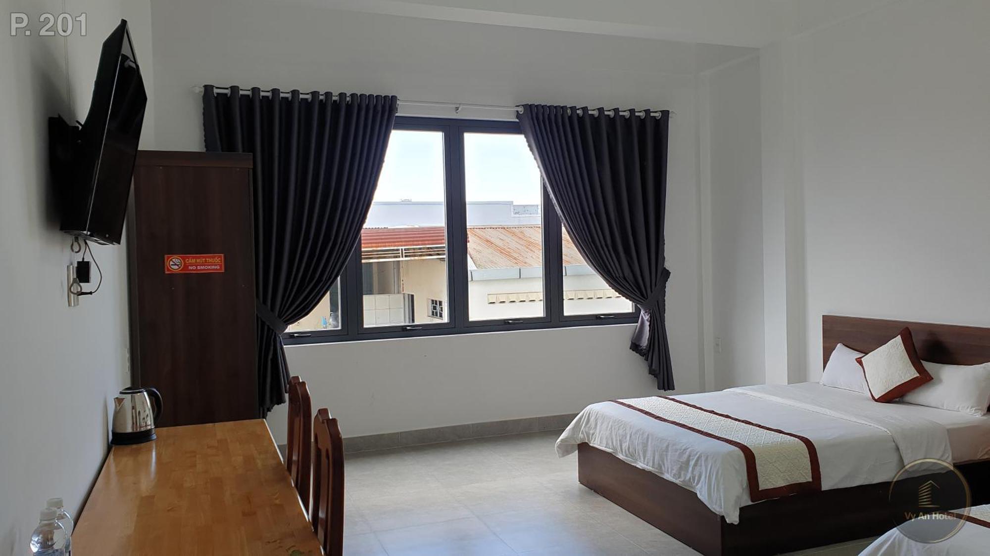Vy An Hotel Bảo Lộc Exterior foto